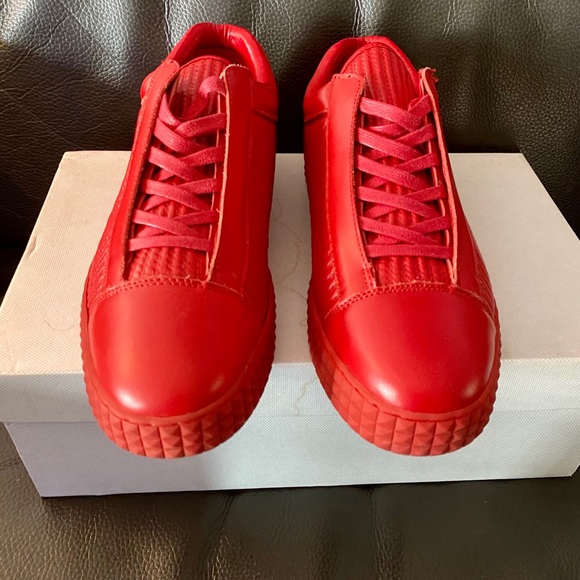 Susudio men’s red sneaker (authentic) - Picture 2 of 3